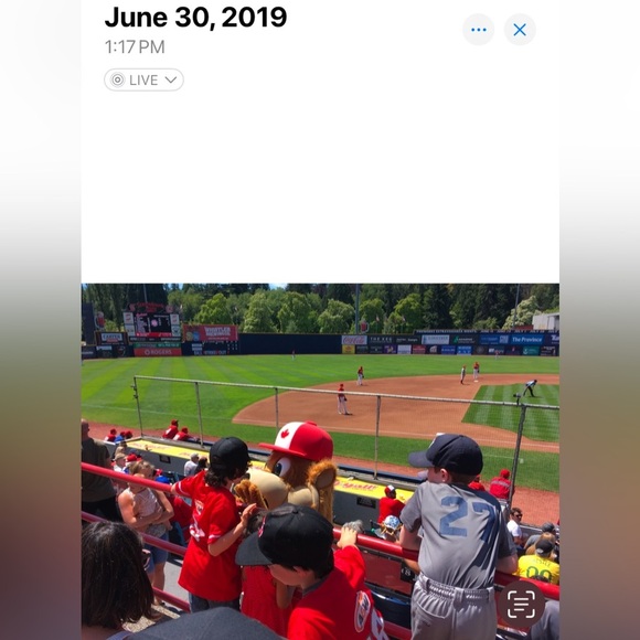 Signed Canadians Baseball (Nat Bailey) Youth Jersey - Picture 10 of 10